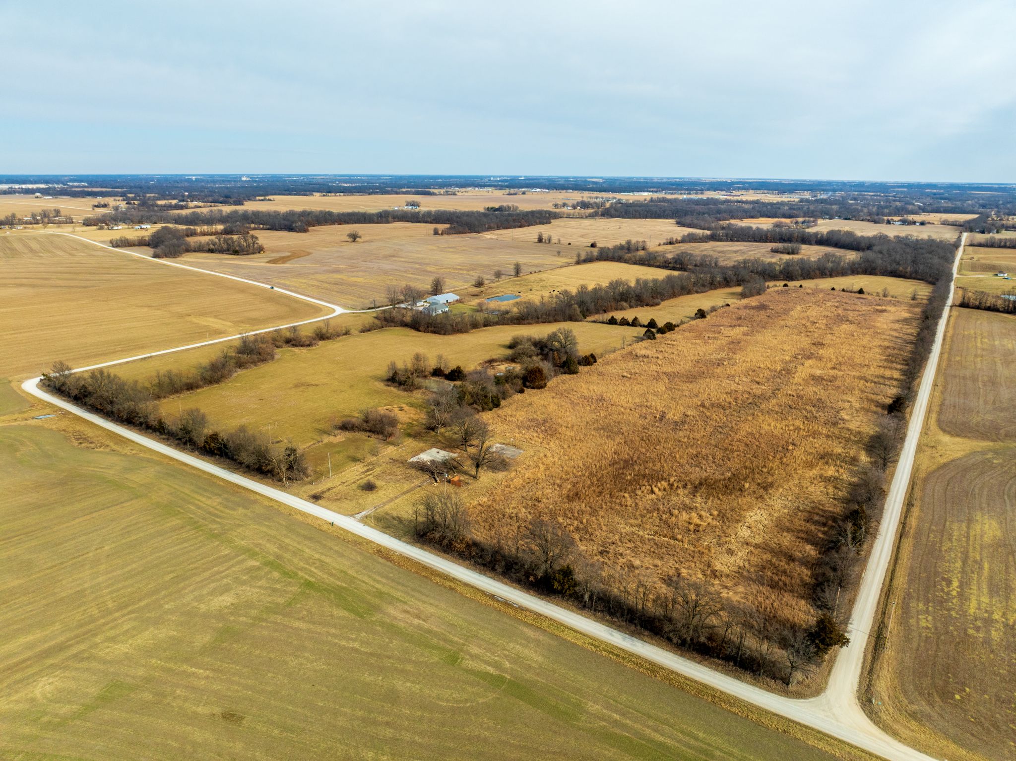 Listing Photo: Audrain 120-02